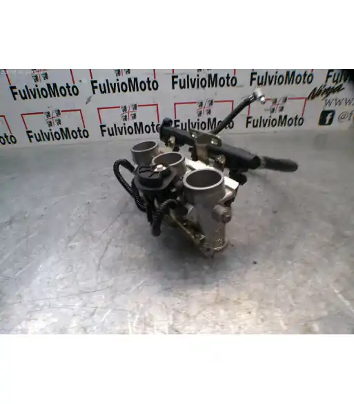 Rampe d'injection TRIUMPH SPRINT ST 1050 – 2000 Satisfait Ou Remboursé
