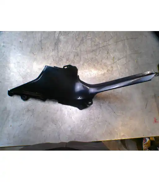 Flanc de selle Gauche CFMOTO NK 800 – 2024 Meilleur Choix