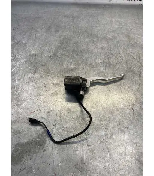 Authentique Maître-cylindre de frein Avant YAMAHA BWS 125 – 2011