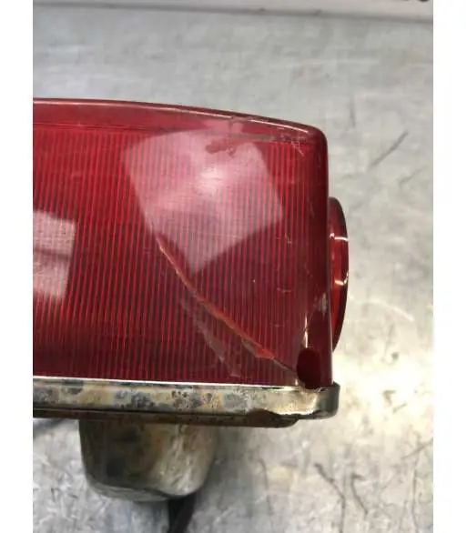 Seulement Aujourd&rsquo;hui Feu Arrière SUZUKI GN 125 – 1999