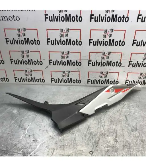 Vente Flash Flanc de selle Arrière Droit APRILIA TUONO 125 – 2022