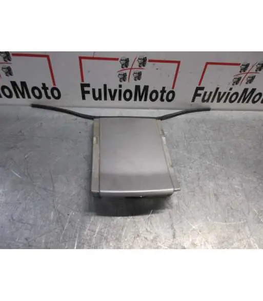 Top Vente Coque arrière YAMAHA FAZER 600 – 2000