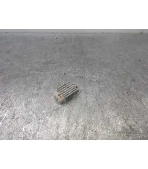 Soldes Régulateur SYM mio 50 – 2010