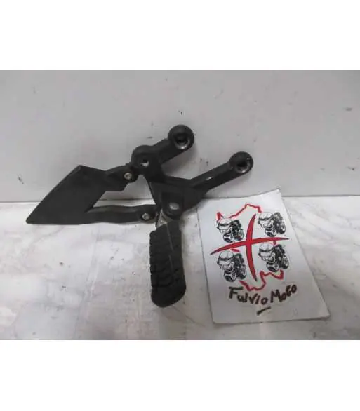 Remise Platine repose pieds avant droite – KTM SUPER DUKE R 990 – 2011