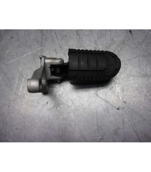 Bon Plan Platine repose pieds avant droite – BENELLI TRK 502 – 2019