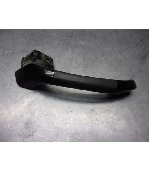 Barre maintien passager droit – PIAGGIO MP3 400 – 2011 Offre Spéciale