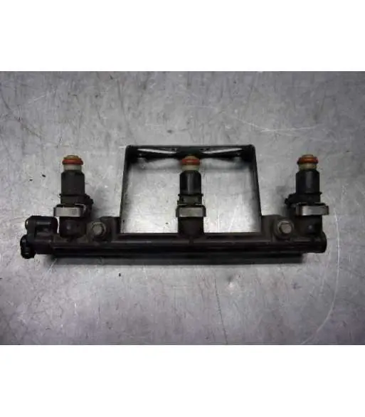 Usine Directe Rampe injection – TRIUMPH SPEED TRIPLE 1050 – 2011