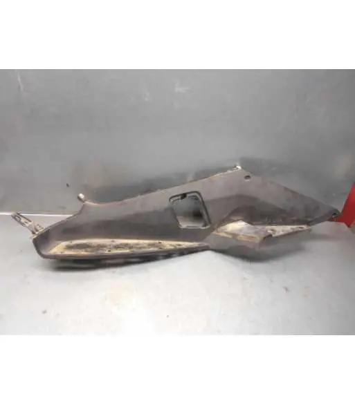 Réduction Marche-pied gauche – PEUGEOT SATELIS 125 – 2009