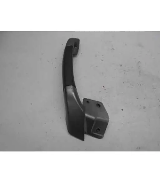 Barre maintien passager gauche – PIAGGIO MP3 400 – 2008 Prix Choc