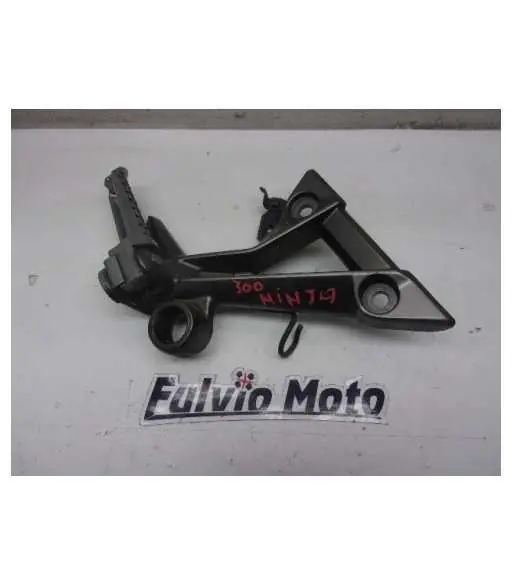Usine Directe Platine repose pied passager droit – KAWASAKI NINJA 300 – 2014