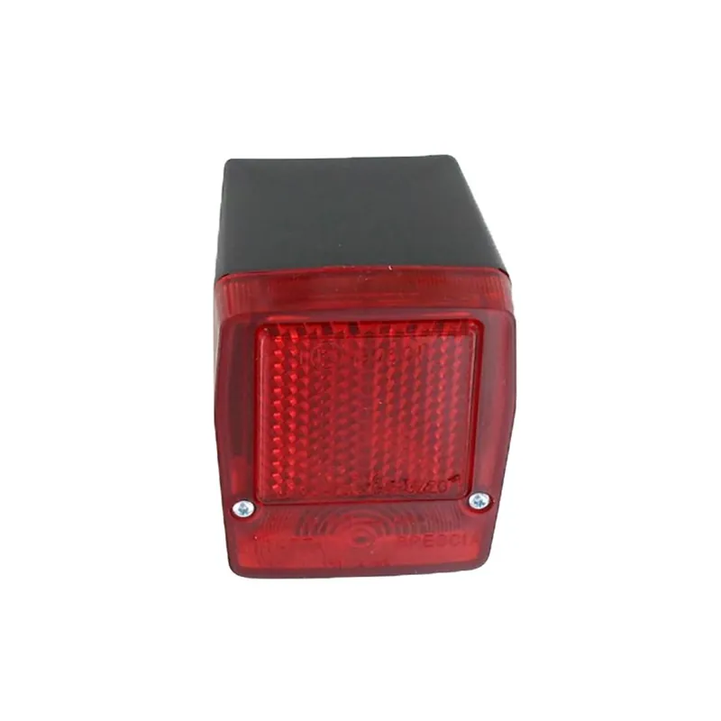 Achat Immédiat Feu Arrière Rectangle – RSM Noir / Rouge