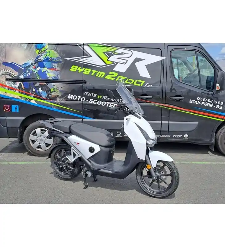 SCOOTER SUPER SOCO CPX 125CC ELECTRIQUE BLANC Remise