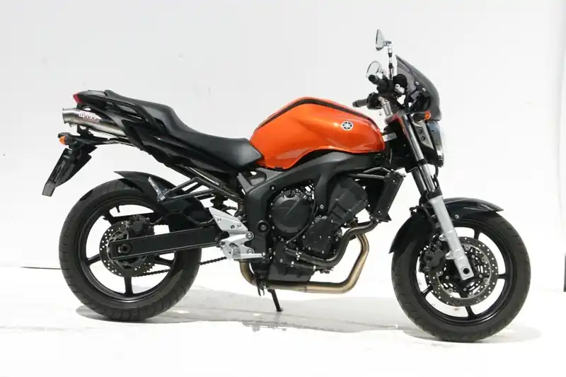 Prix Choc Silencieux Mivv Xcone inox pour FZ 6 ( 2004-2010 ) RJ7 / 5VX