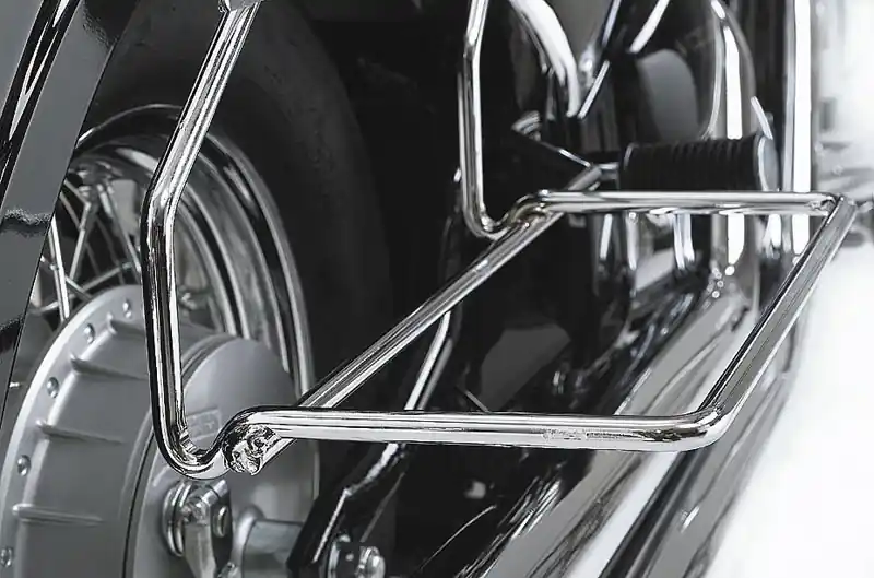 Support pour sacoches Ledrie cuir rigides sur XVS 1100 Populaire