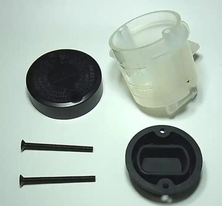 Prix Promo Kit réservoir maître-cylindre HONDA CBR1000RR Fireblade 2004-2005