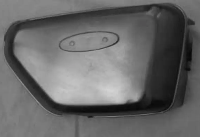 Vente Directe Cache latéral D repro pour Honda CD175