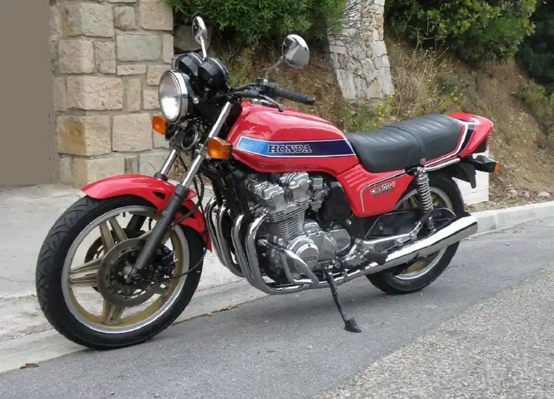 Marving ligne 4/2 chromée pour Honda CB 900F Bol-d'Or Commander Vite