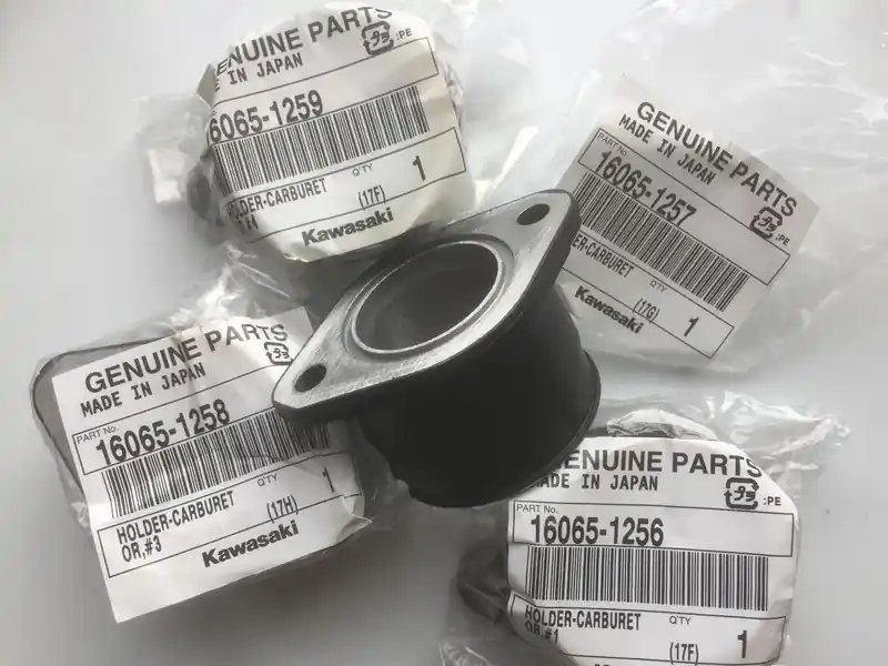 Pipes d'admission pièce d'origine pour Kawasaki ZR-7 1999-03 Commande En Gros