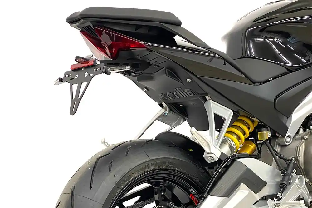 Support de plaque d&rsquo;immatriculation pour Aprilia Tuono 660 et RS 660 (20-) Jusqu&rsquo;à Épuisement Des Stocks