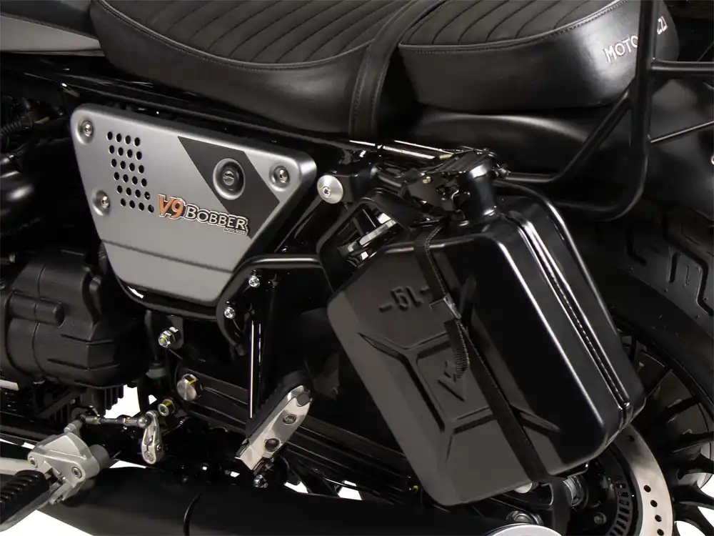 Achetez Aujourd&rsquo;hui Bidon 4 litres avec support Cutout gauche pour Moto Guzzi V9 Bobber/Special Edition (21-)