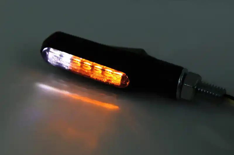 Haute Qualité HIGHSIDER smart Shorty Fin LED clignotant/feu de position noir/teinté 2en1, homologué E (paire)
