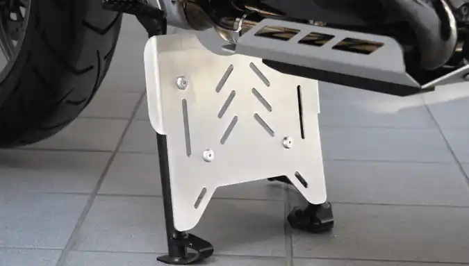 Commander Maintenant Plaque de protection en aluminium pour béquille principale d&rsquo;origine pour BMW R 1200 GS Adventure (14-18) Hepco & Becker